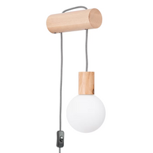 Nimbi Wall Light in Natural Wood