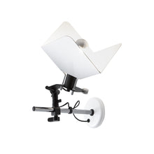 Triedro Wall Light