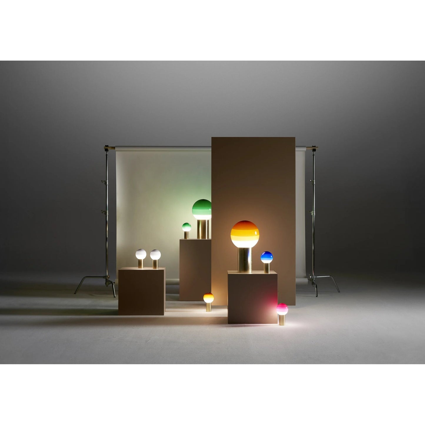 Dipping Light Table Lamp