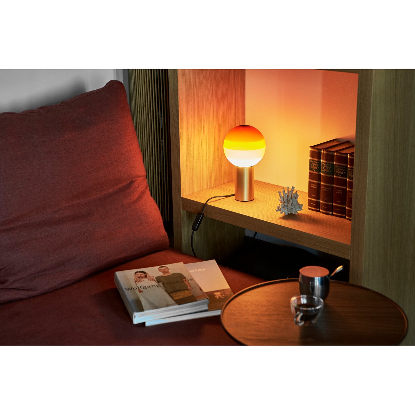 Dipping Light Table Lamp