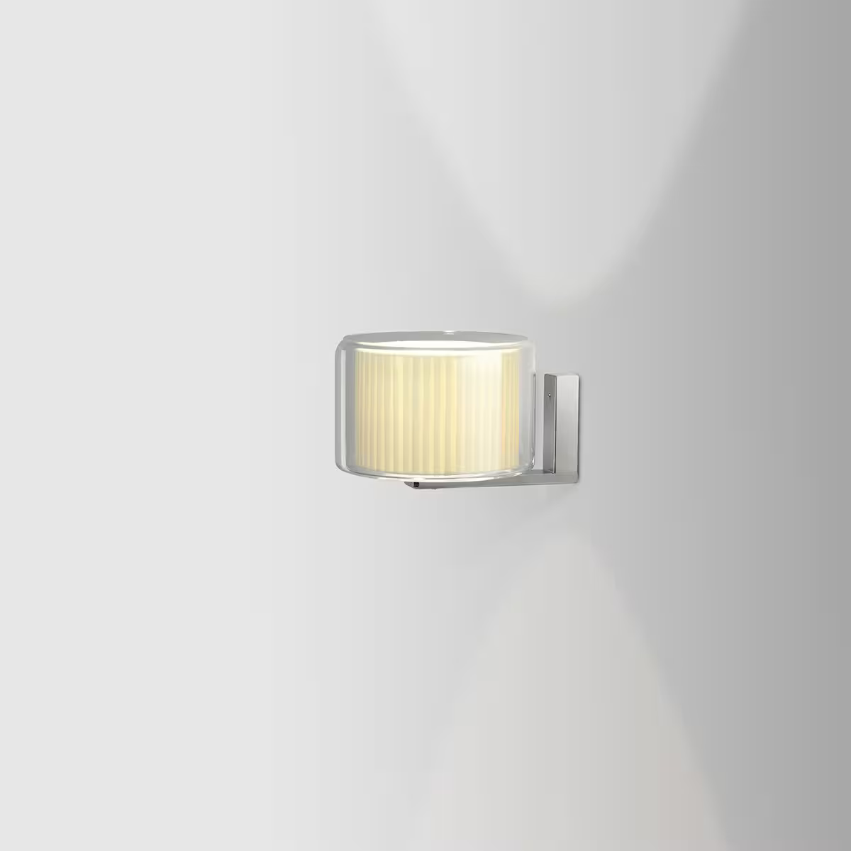 Mercer A Wall Light with Shade