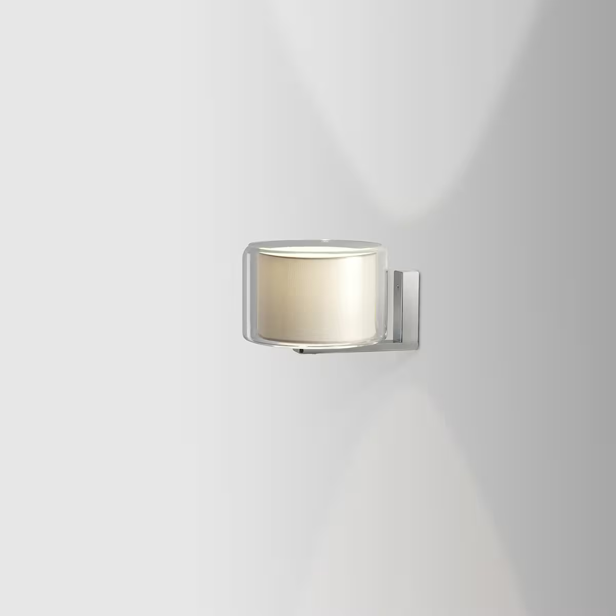 Mercer A Wall Light with Shade