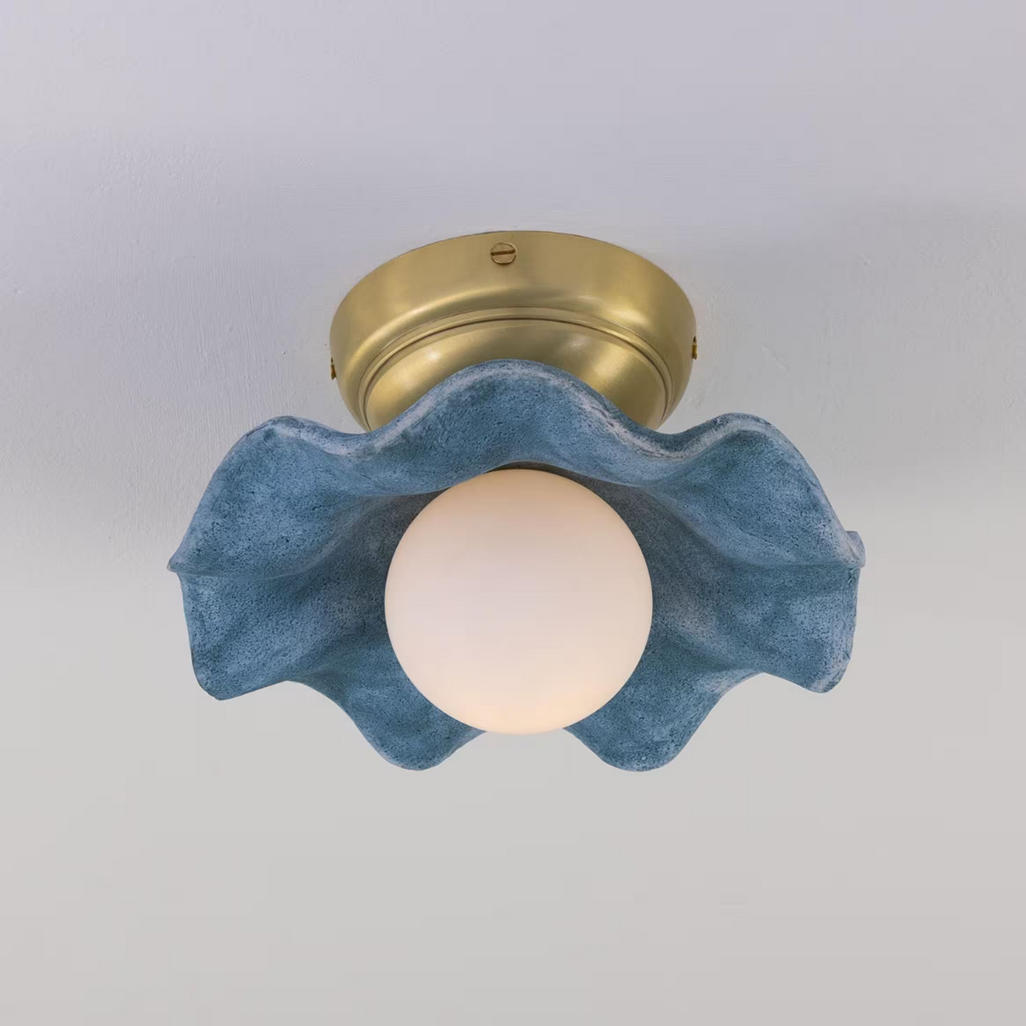 Rivale Wavy Ceramic Ceiling Light