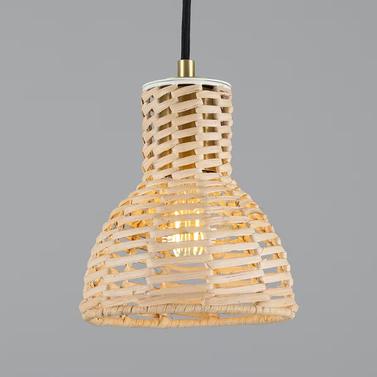 Malta Small Rattan Pendant