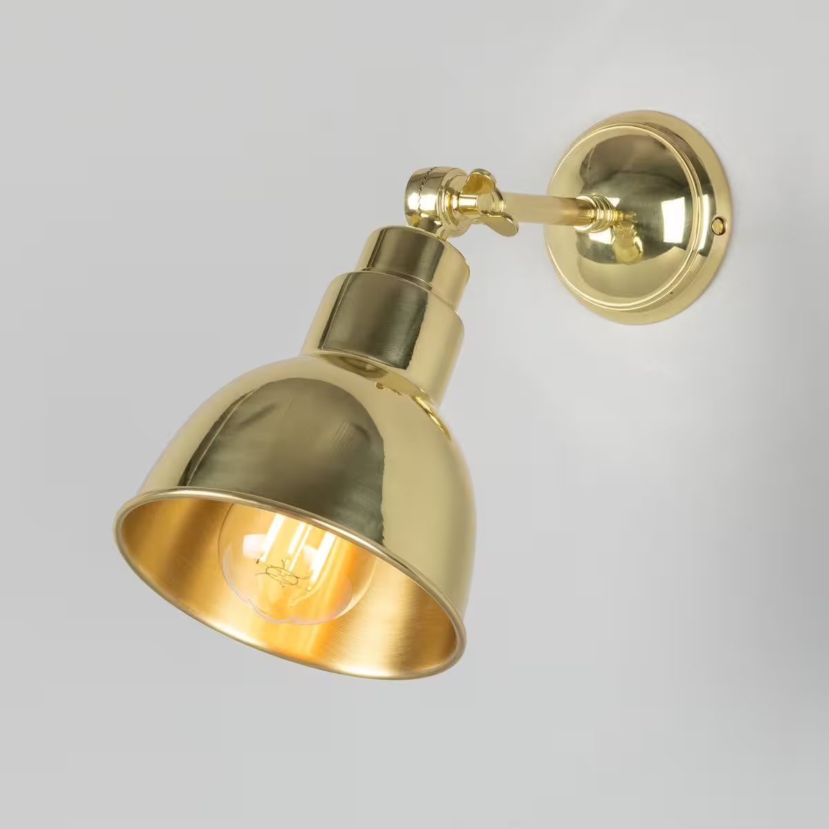 Baku Vintage Adjustable Brass Wall Light