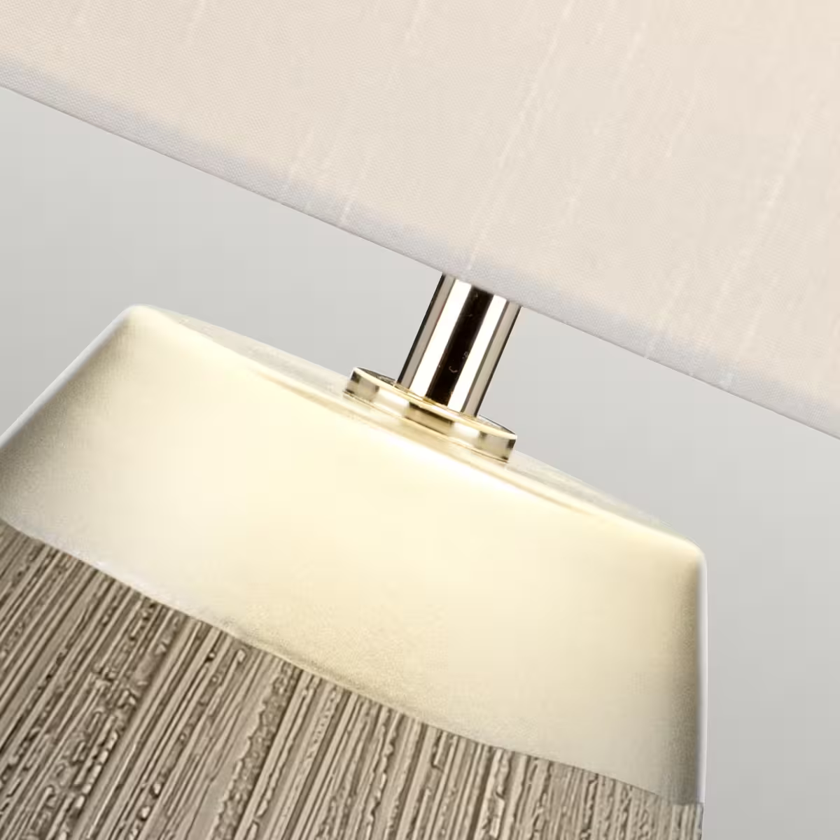 Harrow 1-Light Table Lamp