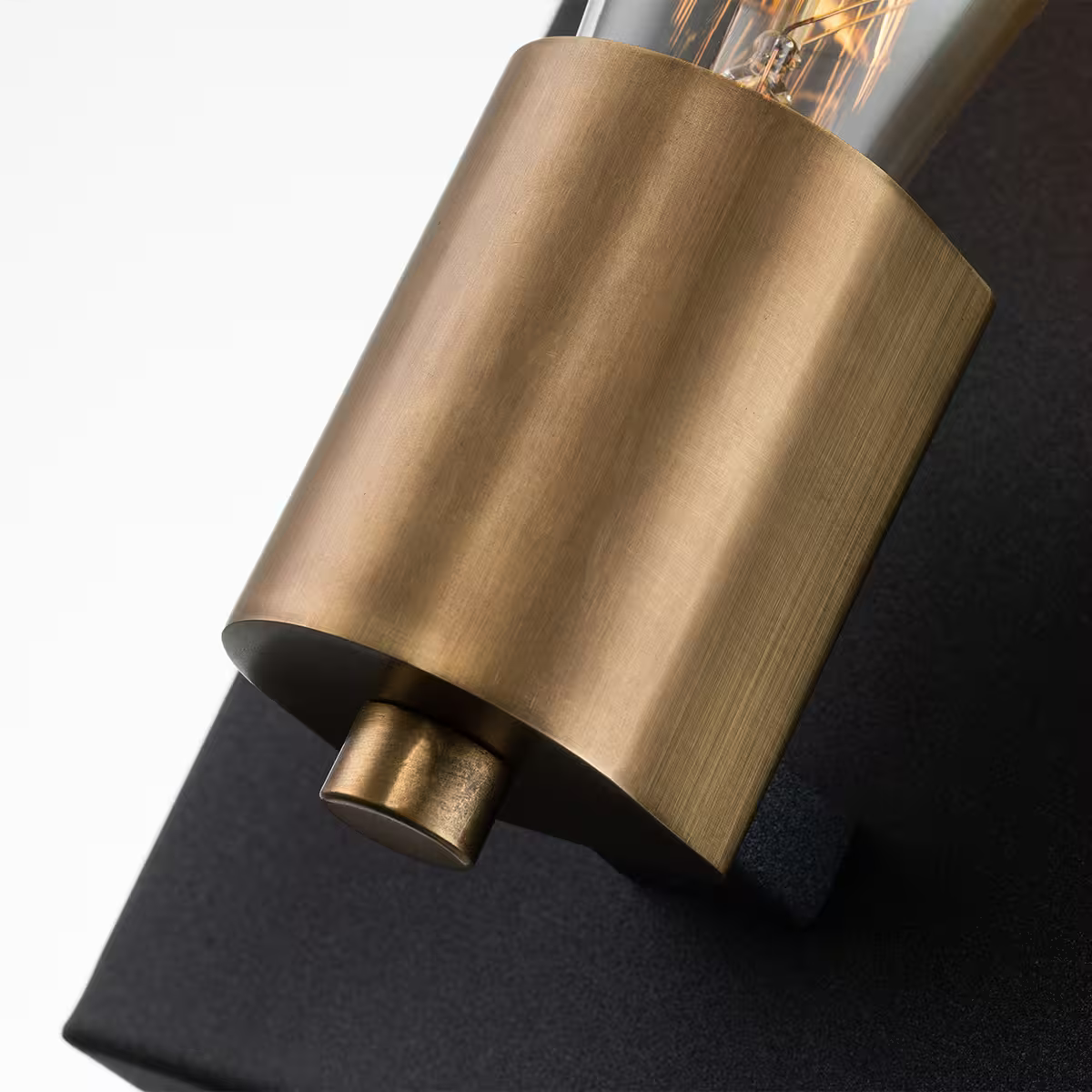 Silas 1-Light Wall Light
